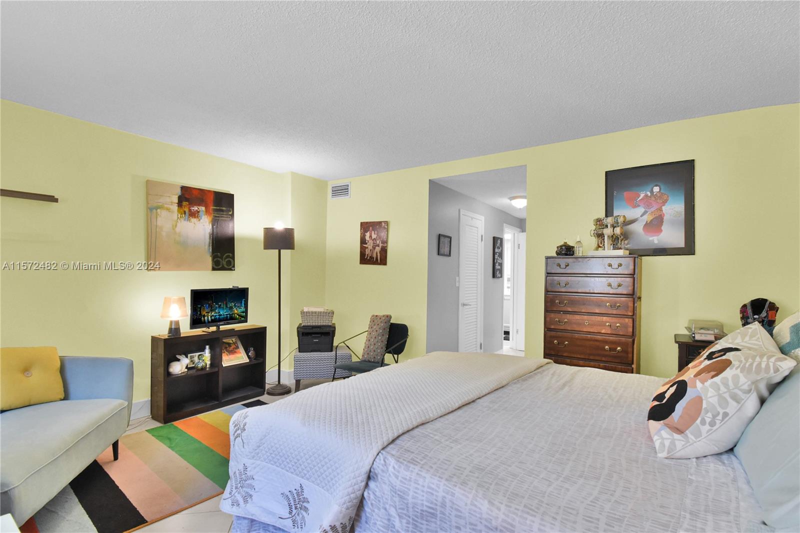 620 NE 12th Ave # 103