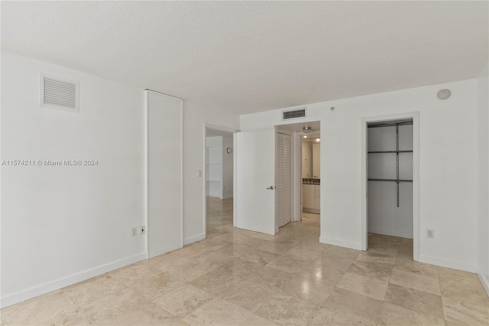 6917 Collins Ave # 608