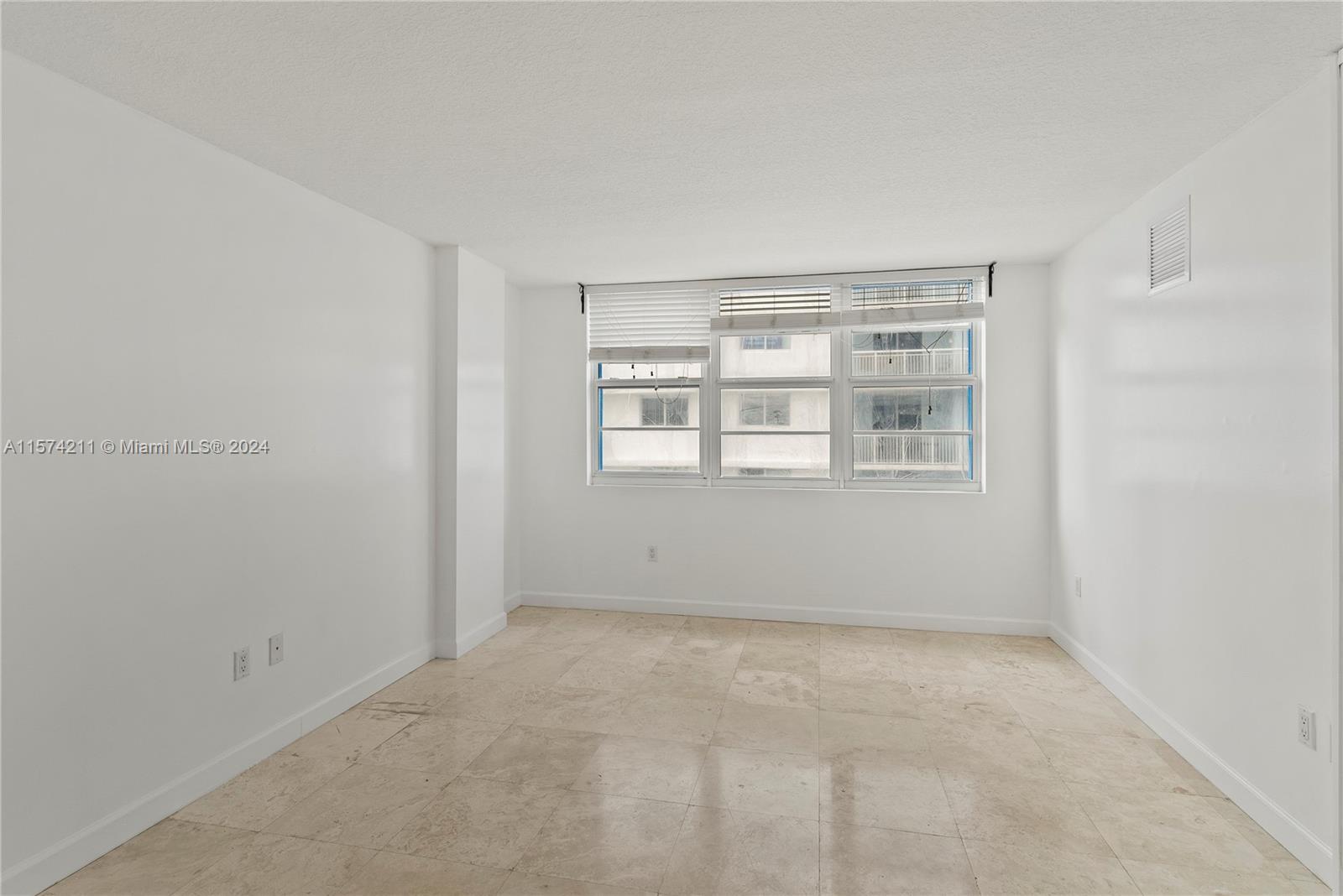 6917 Collins Ave # 608