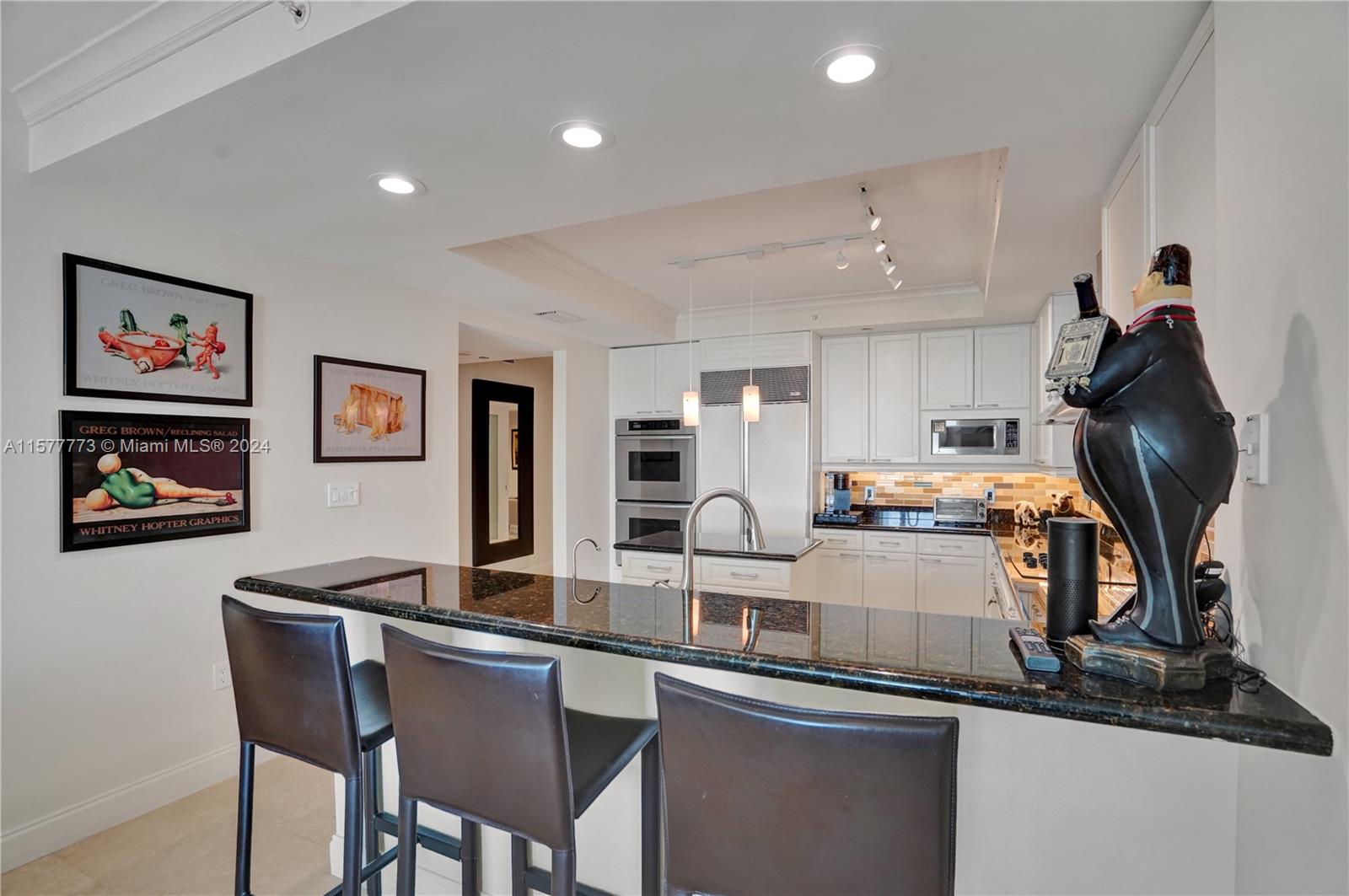 20201 E Country Club Dr # 1406