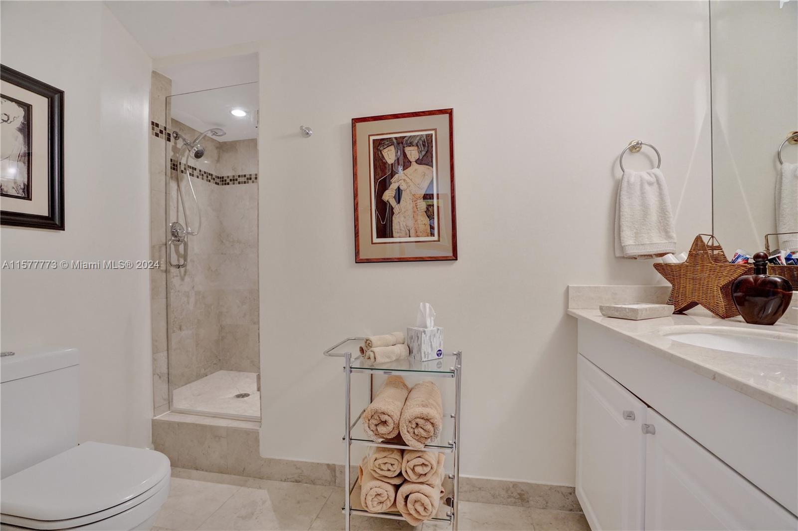20201 E Country Club Dr # 1406