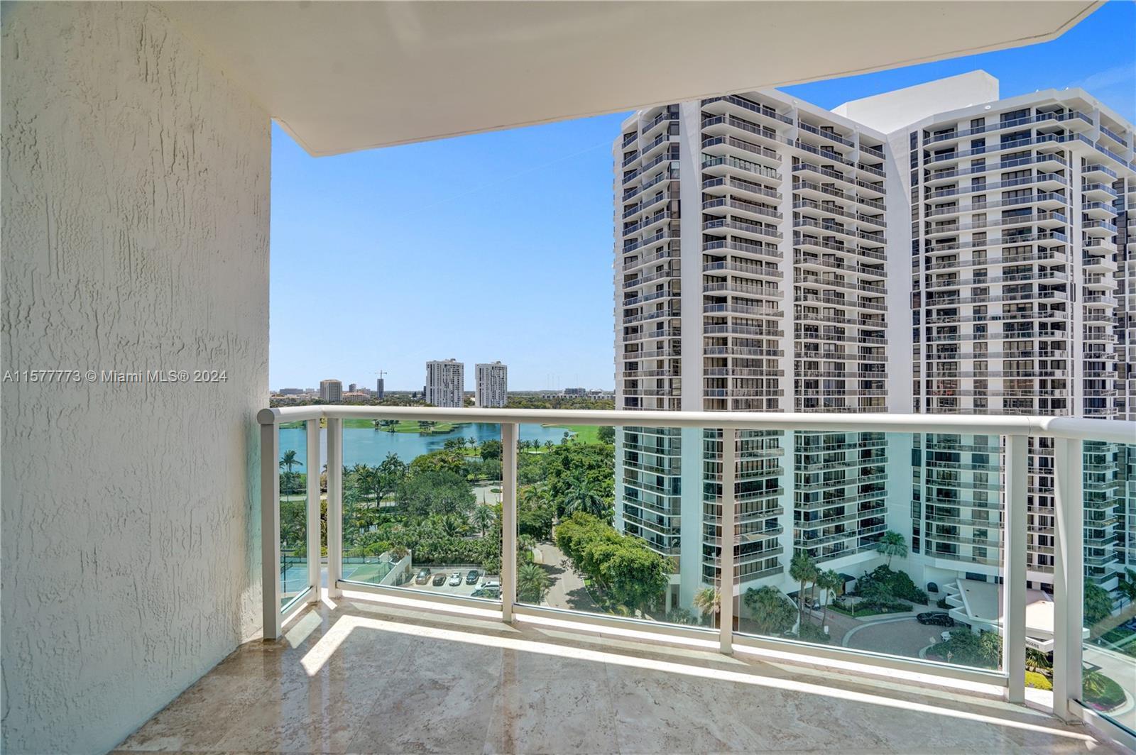 20201 E Country Club Dr # 1406
