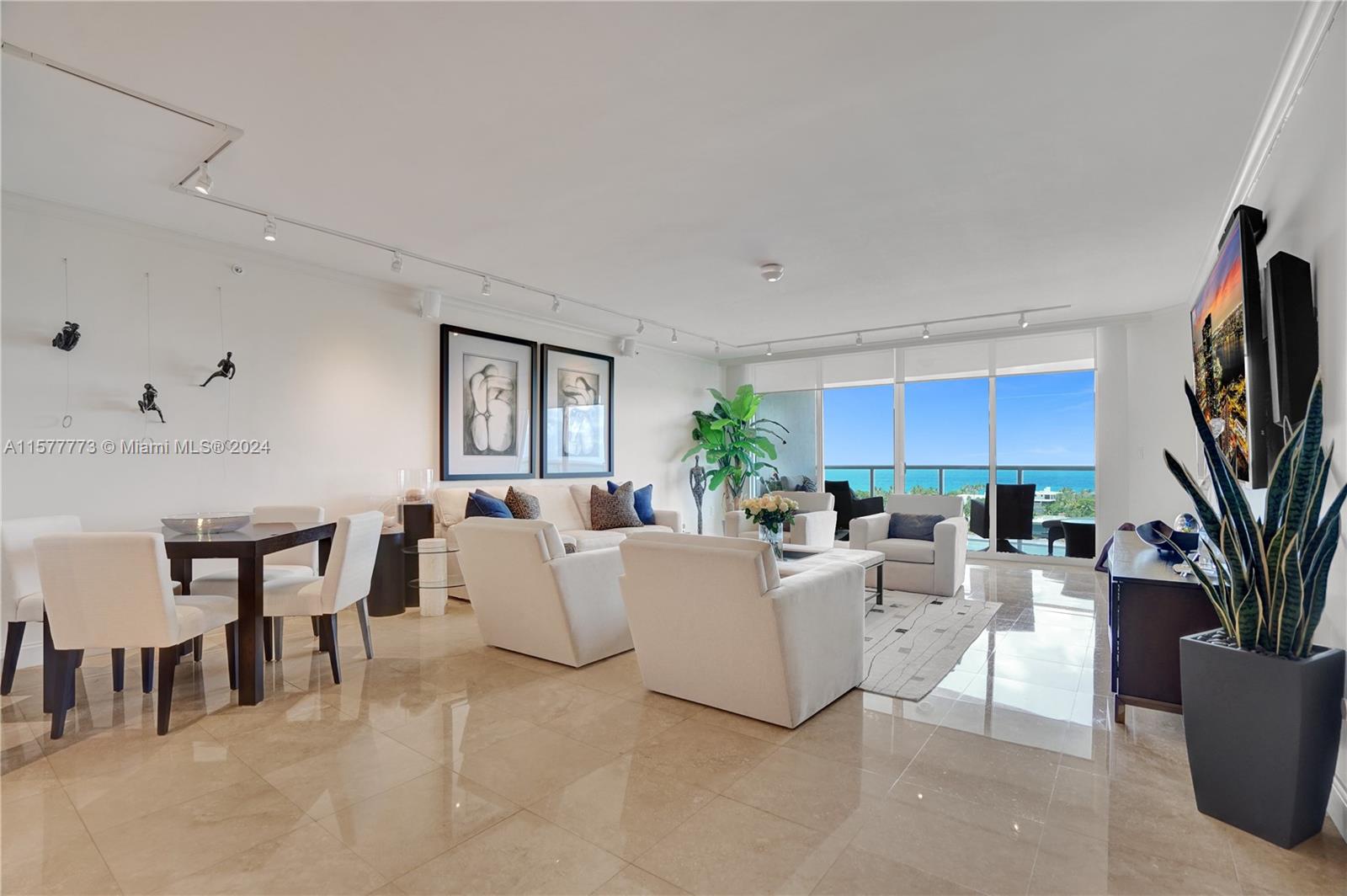 20201 E Country Club Dr # 1406