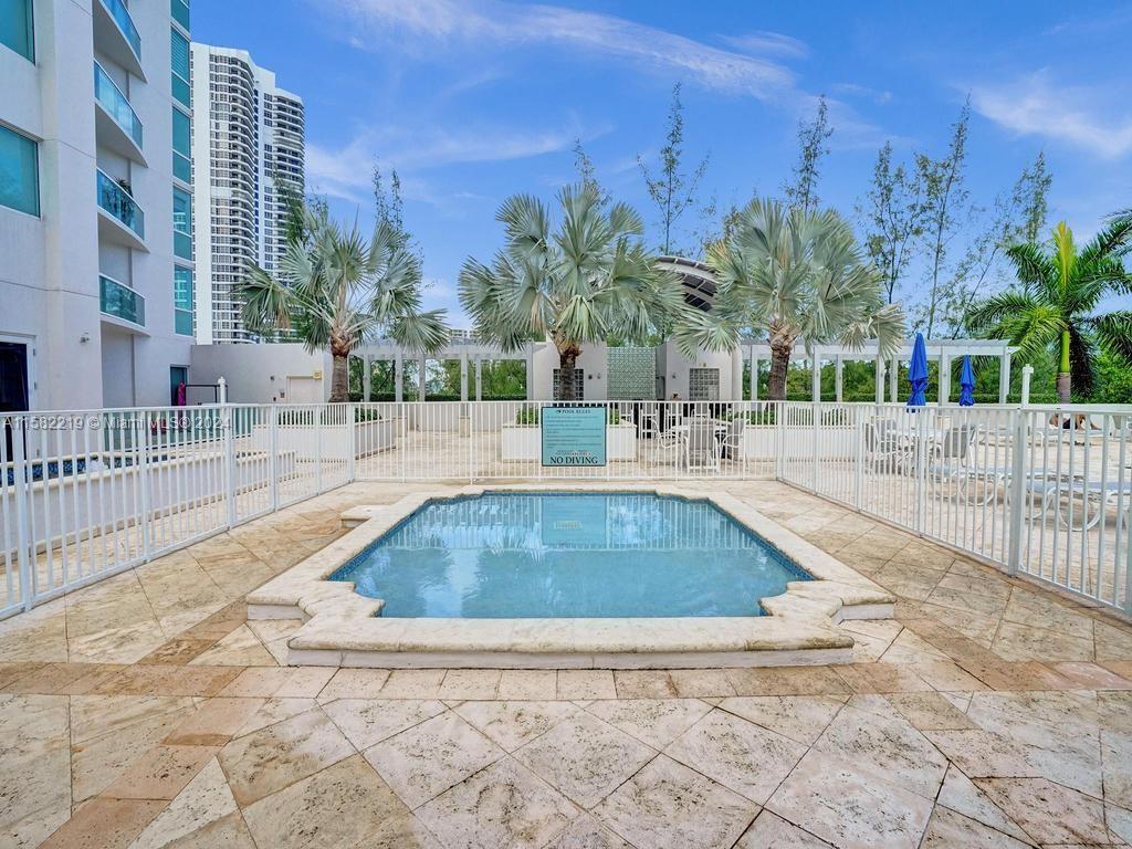 19400 Turnberry Way # 1911