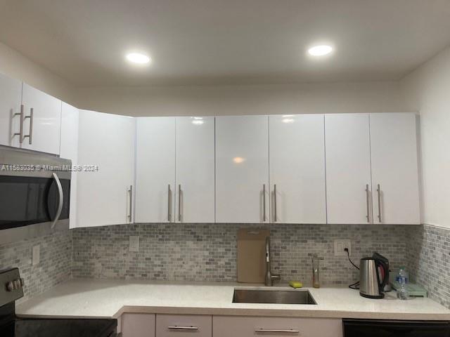 600 Three Islands Blvd # 107