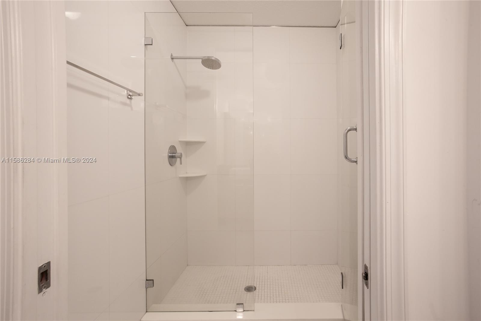 3600 Oaks Clubhouse Dr # 508