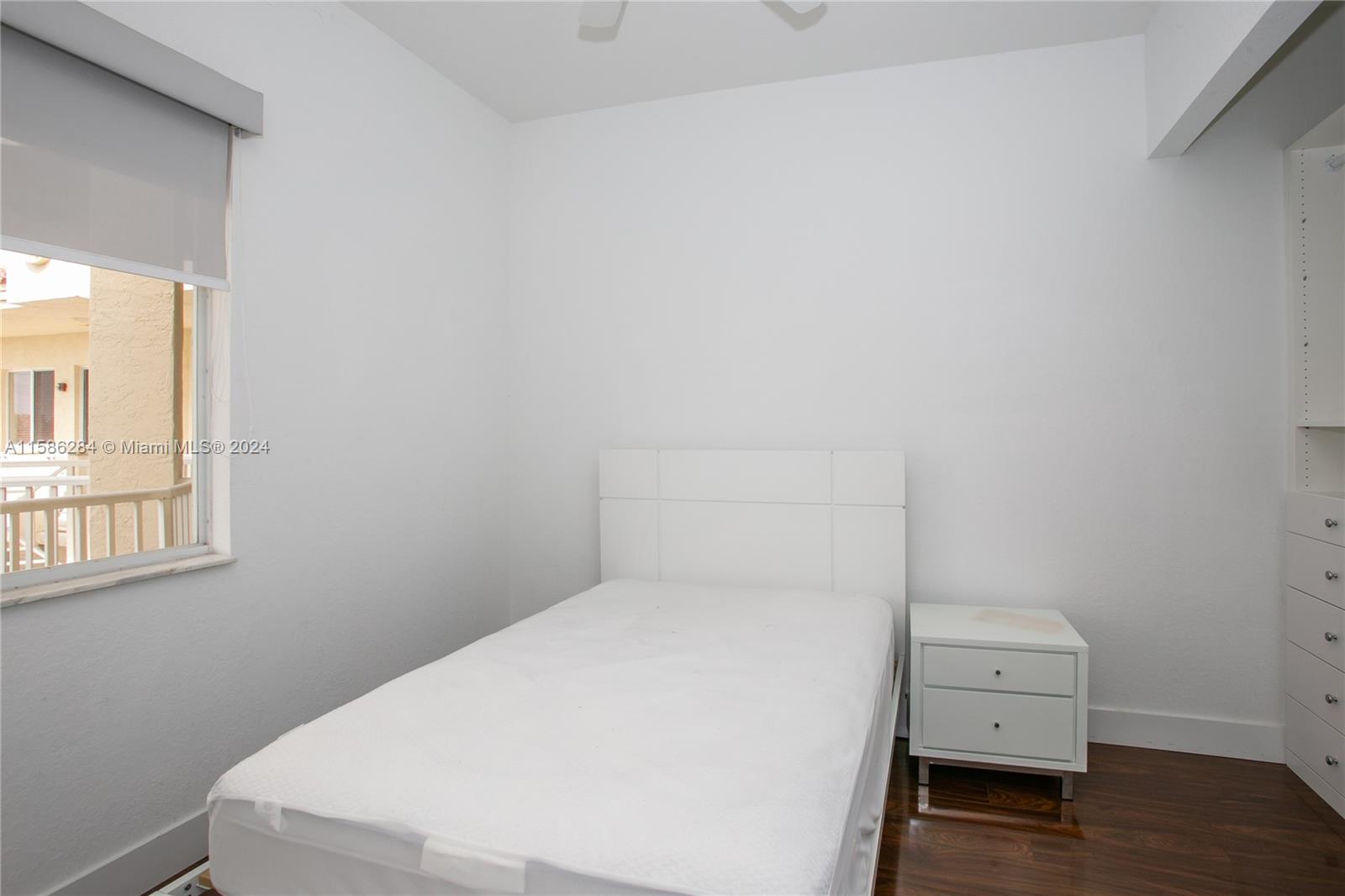 3600 Oaks Clubhouse Dr # 508