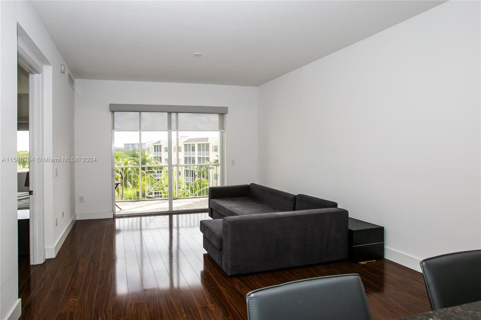 3600 Oaks Clubhouse Dr # 508