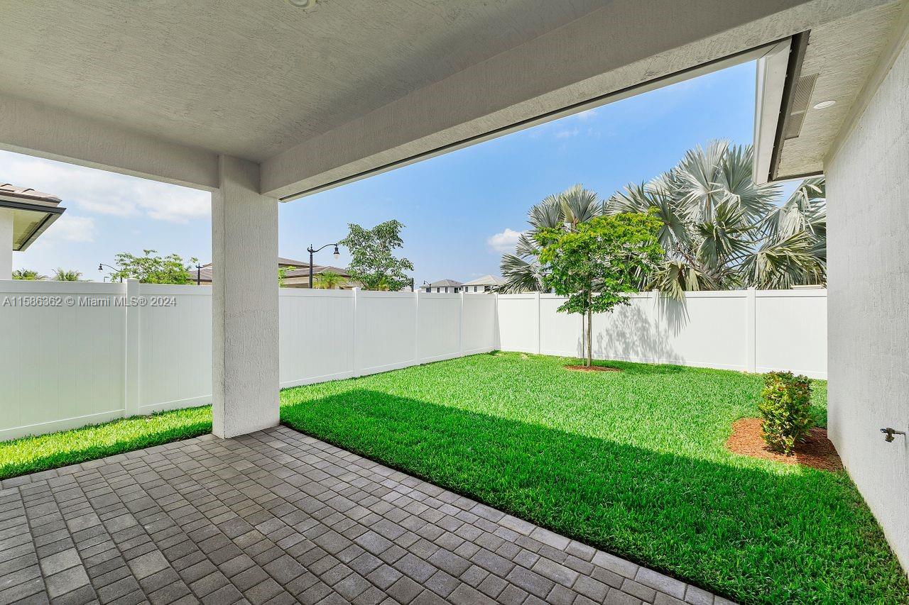 4176 SW 175th Ter