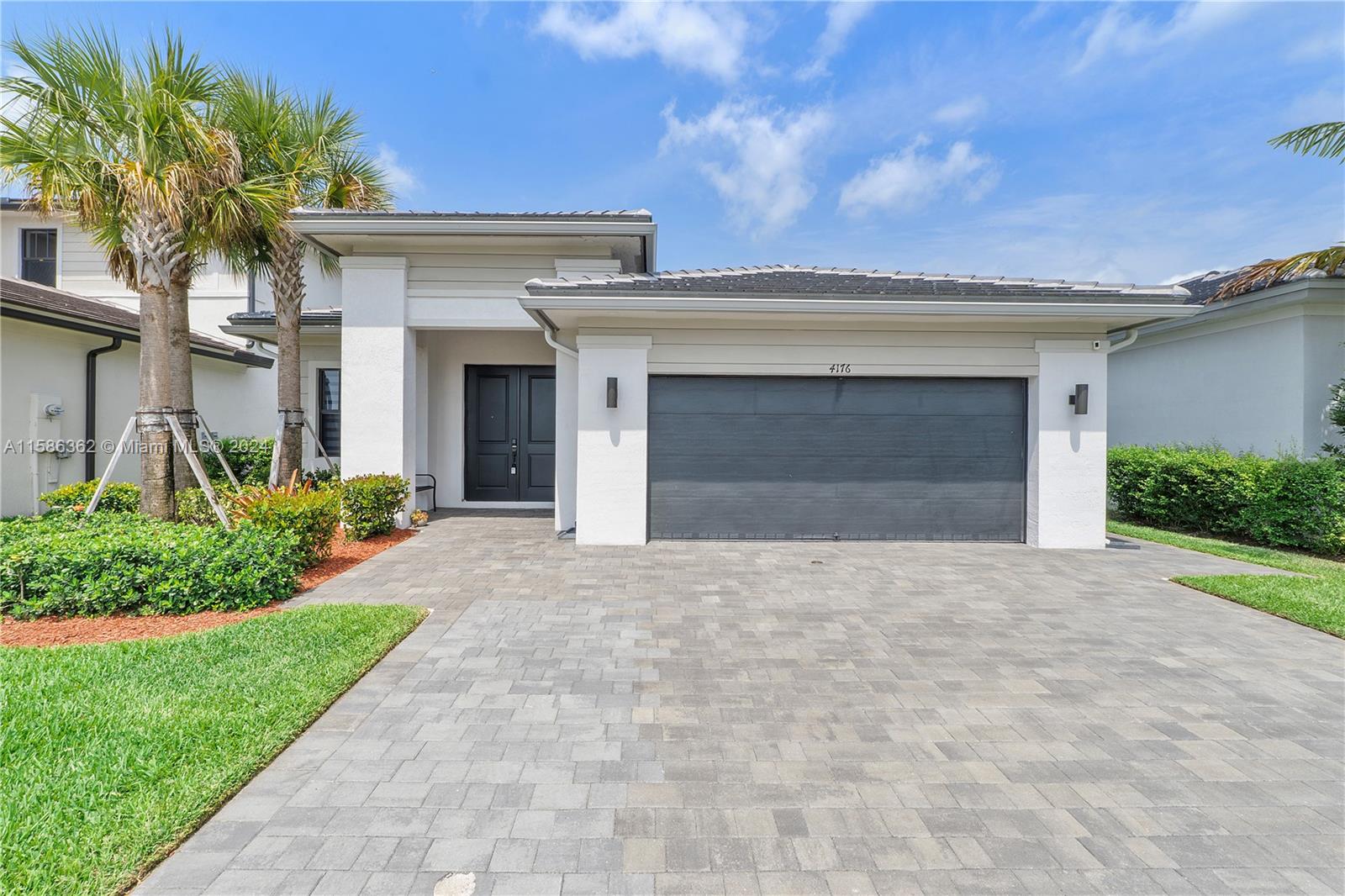 4176 SW 175th Ter