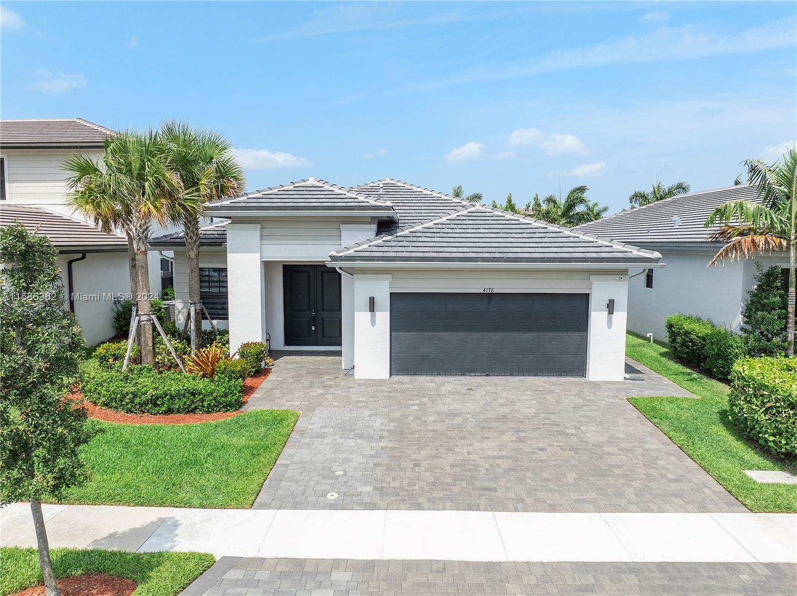 4176 SW 175th Ter