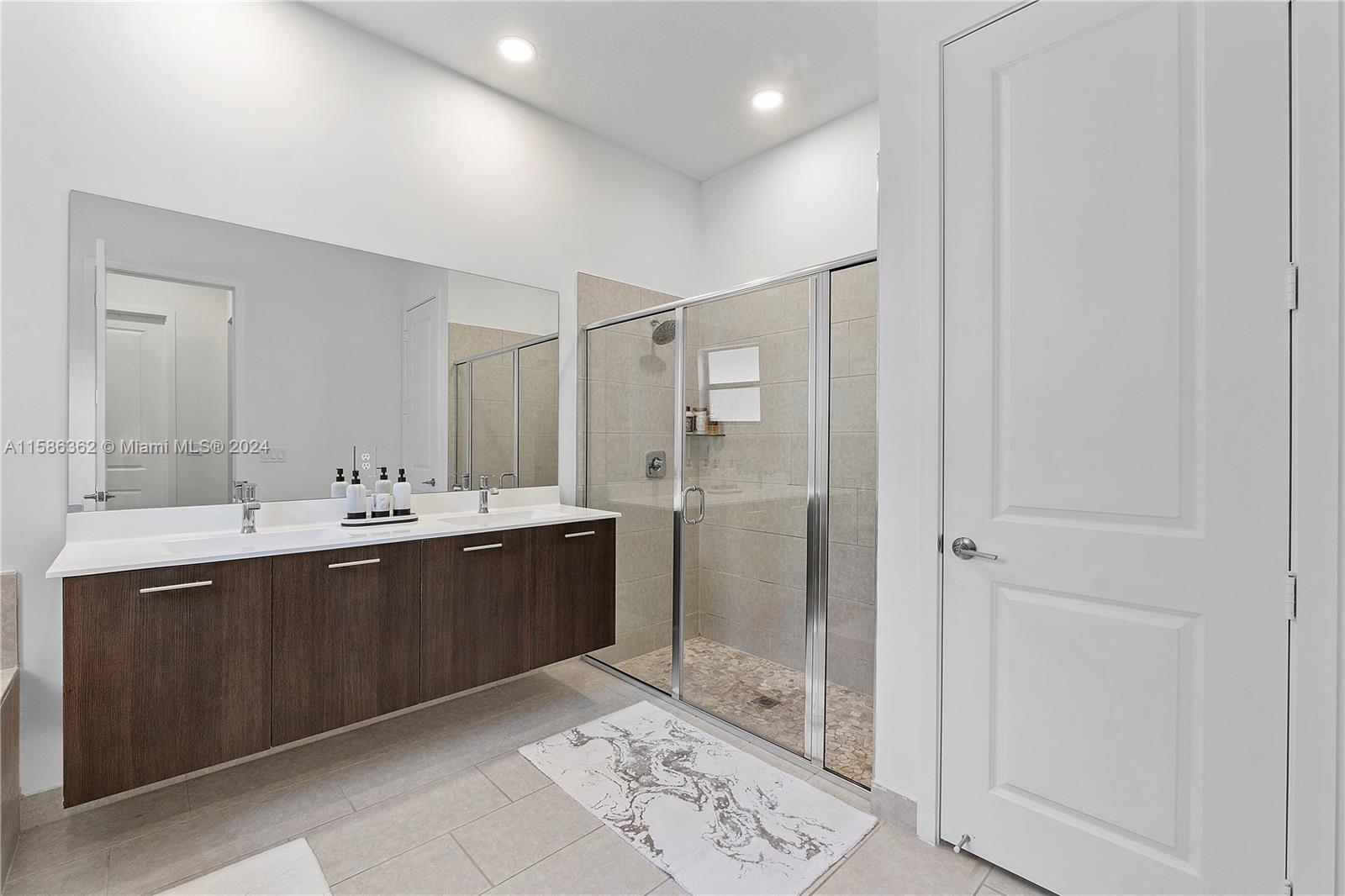 4176 SW 175th Ter