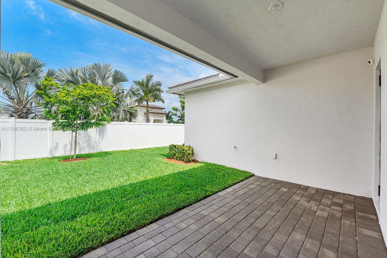4176 SW 175th Ter