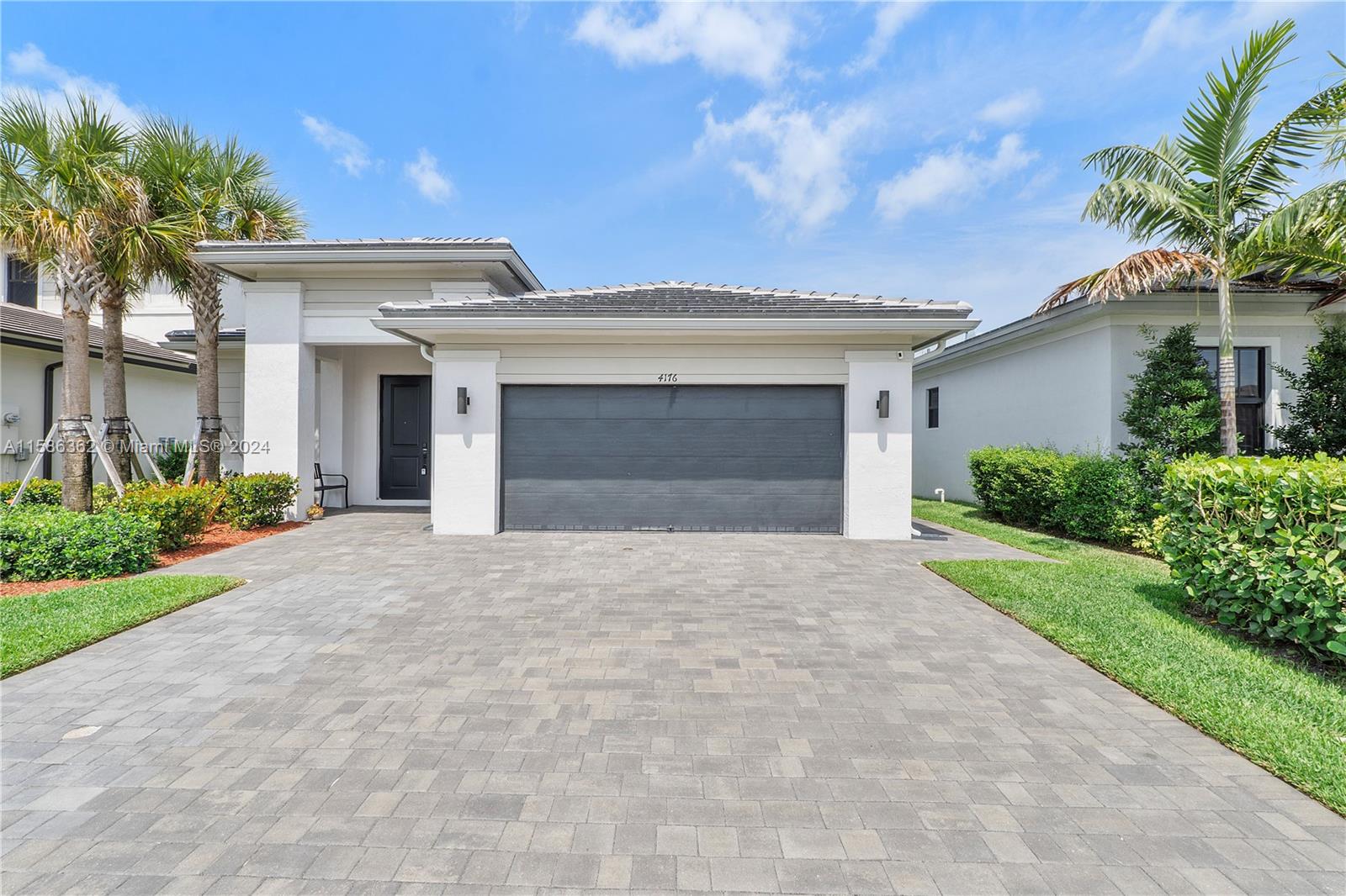 4176 SW 175th Ter