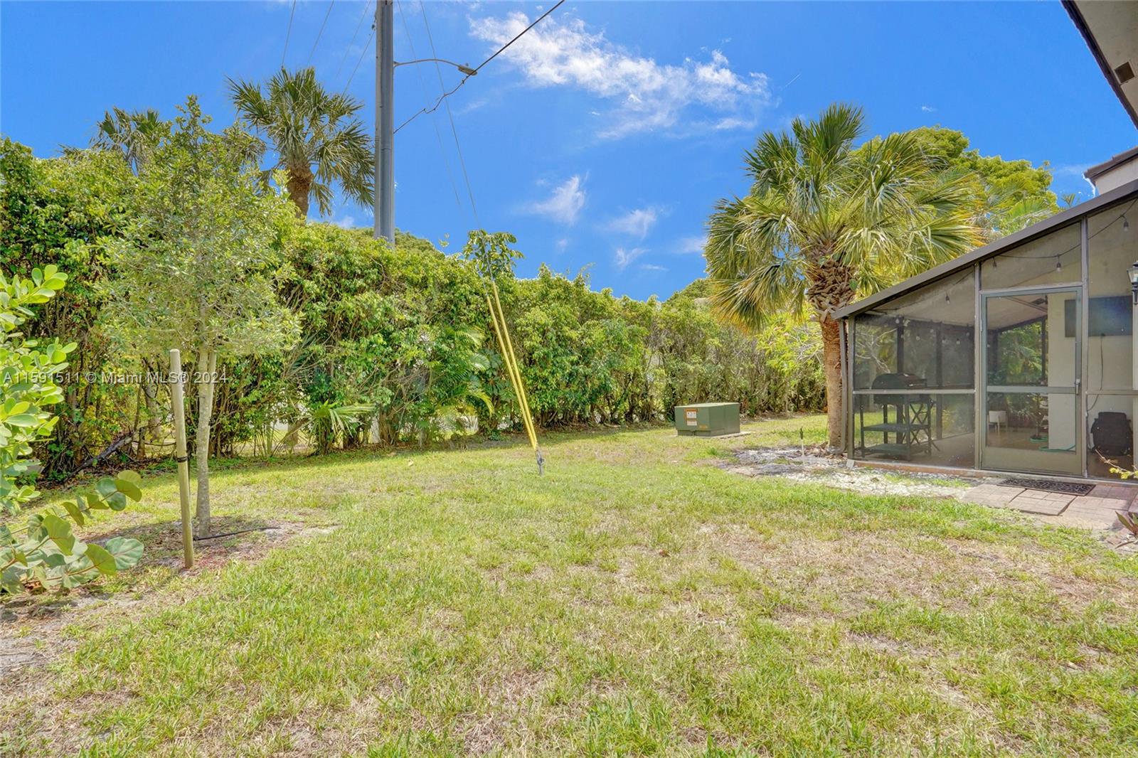 7200 NW 2nd Ave # 92