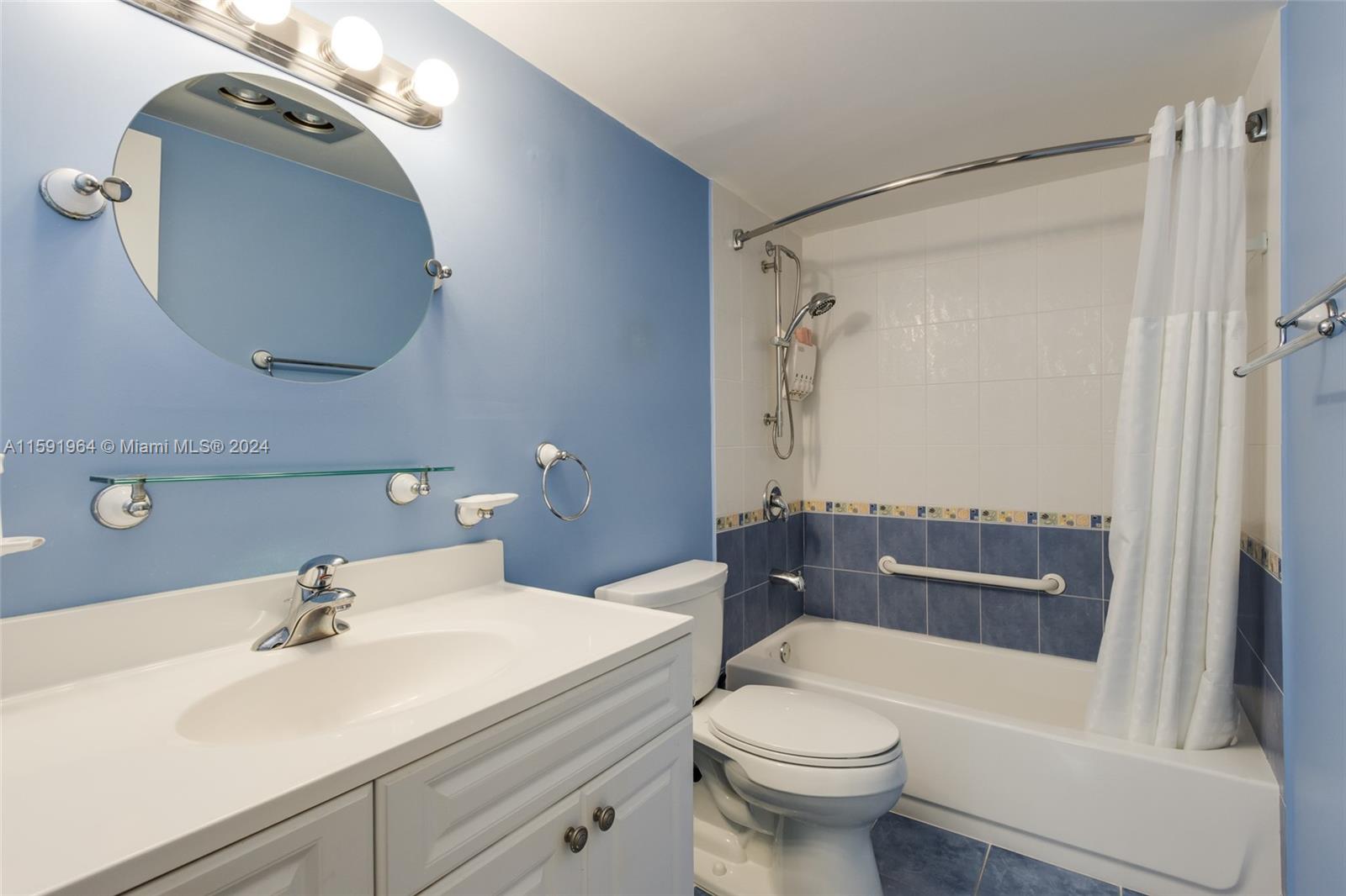 315 SE 11th Ter # 304