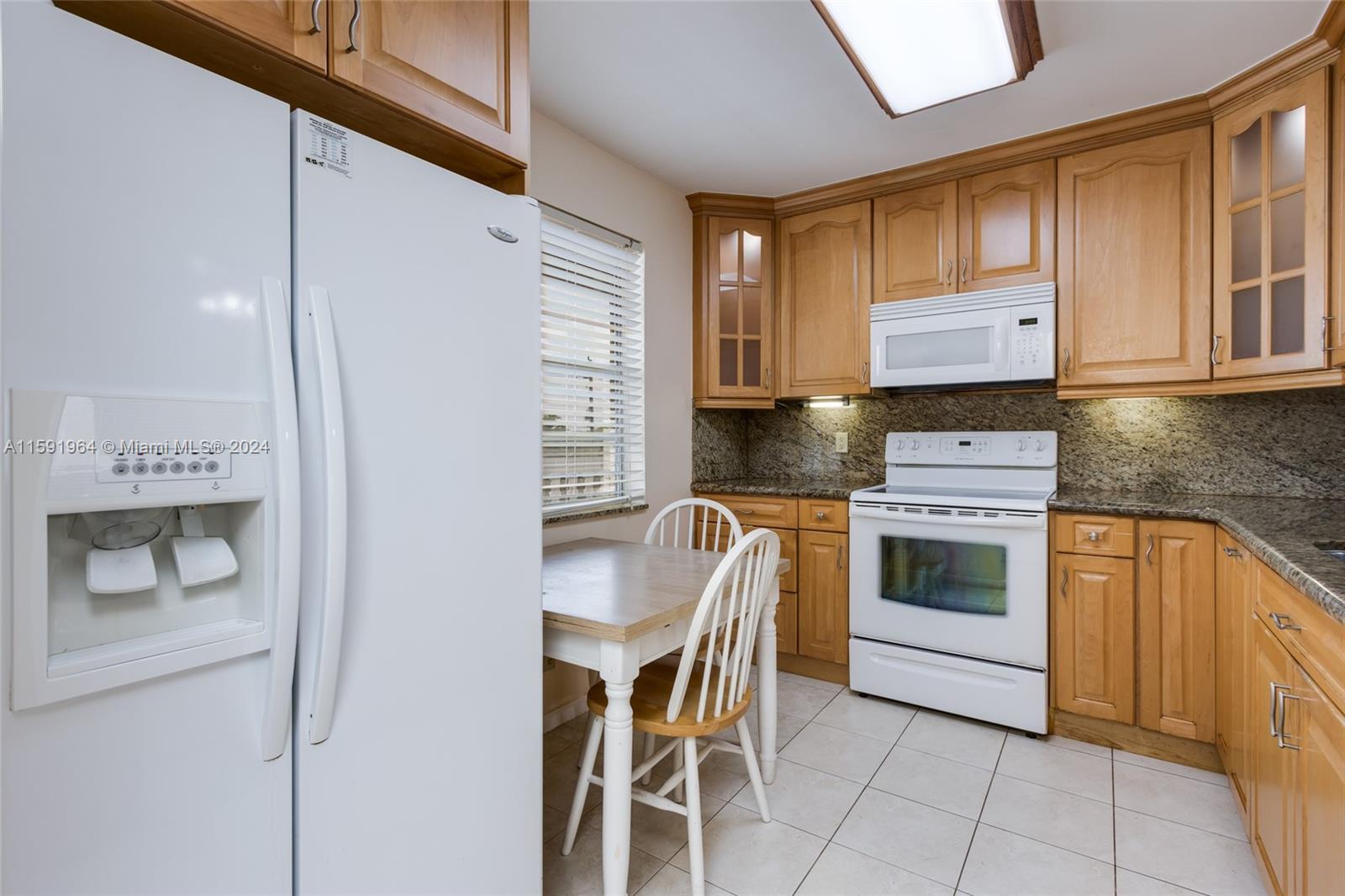 315 SE 11th Ter # 304