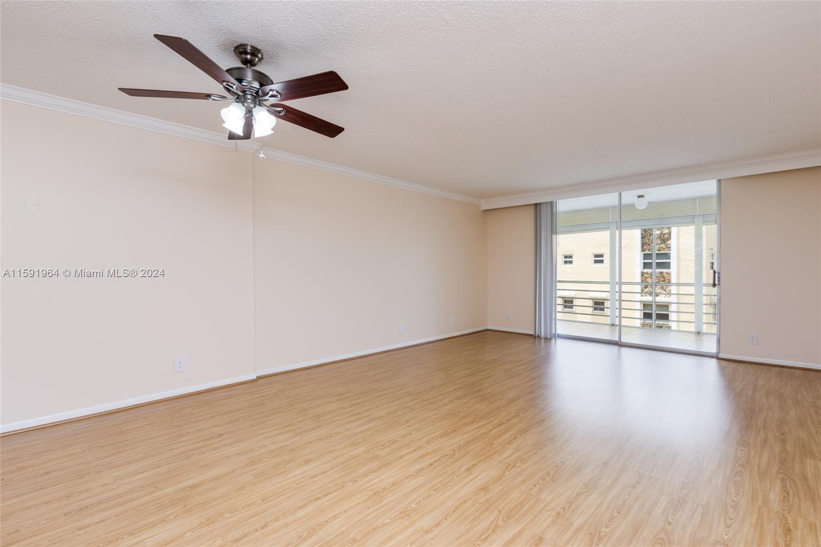 315 SE 11th Ter # 304