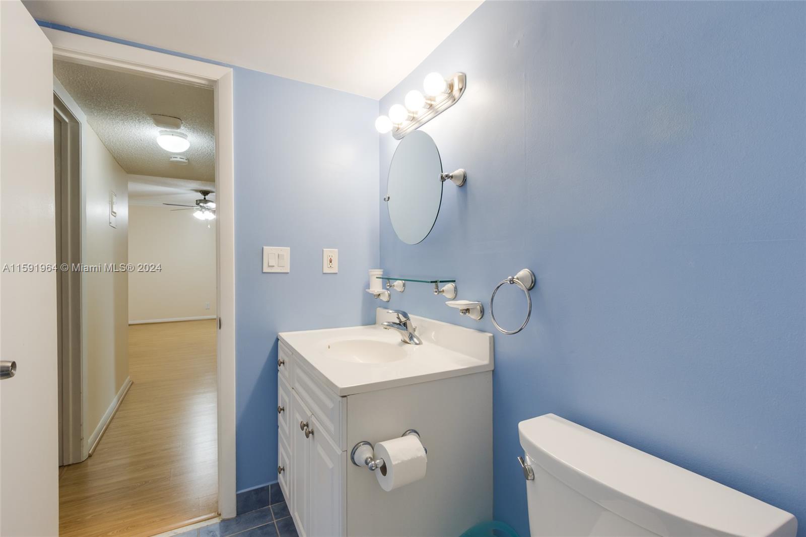 315 SE 11th Ter # 304