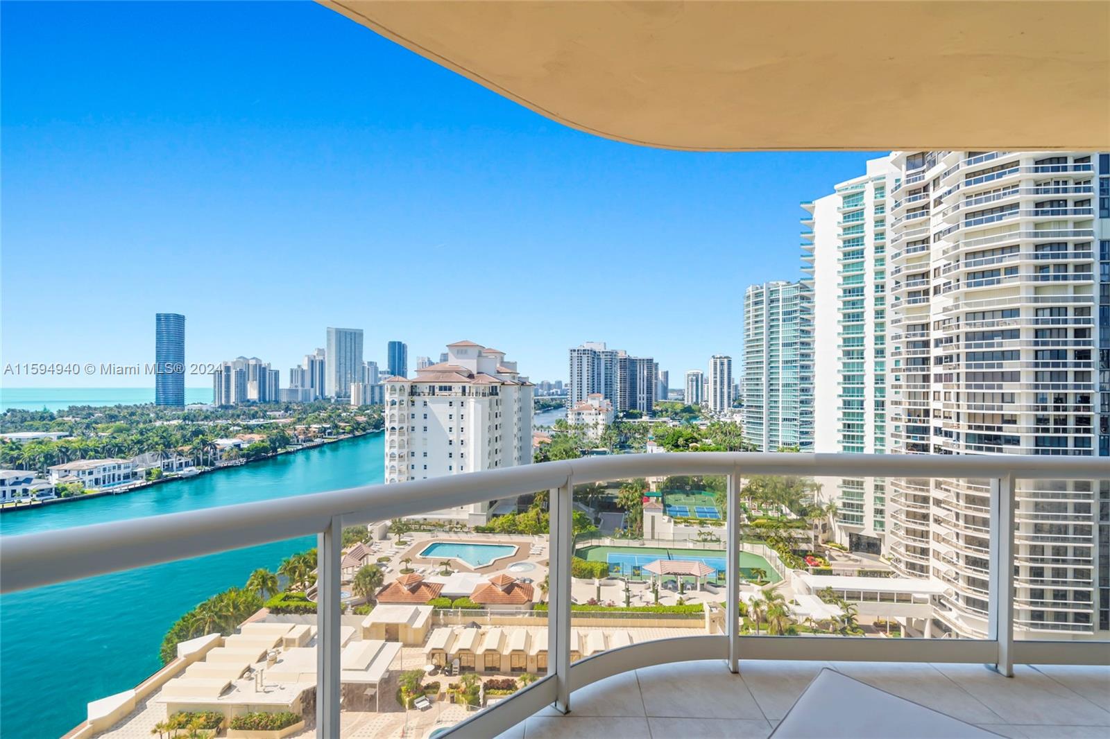 20191 E Country Club Dr # 1609