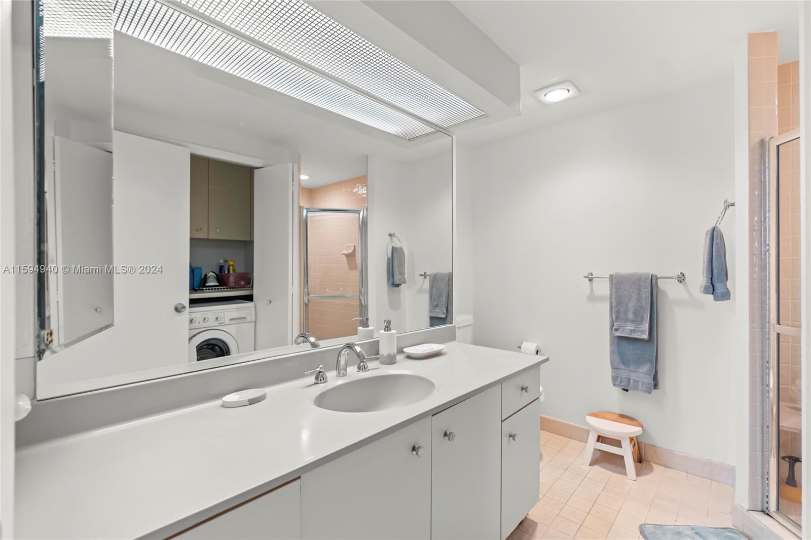 20191 E Country Club Dr # 1609