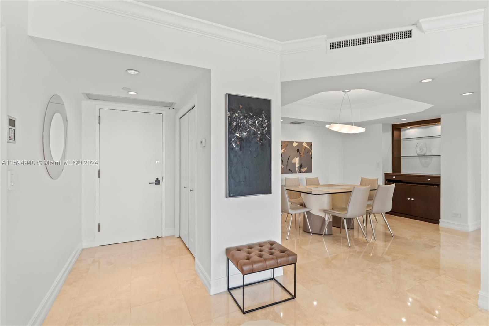 20191 E Country Club Dr # 1609