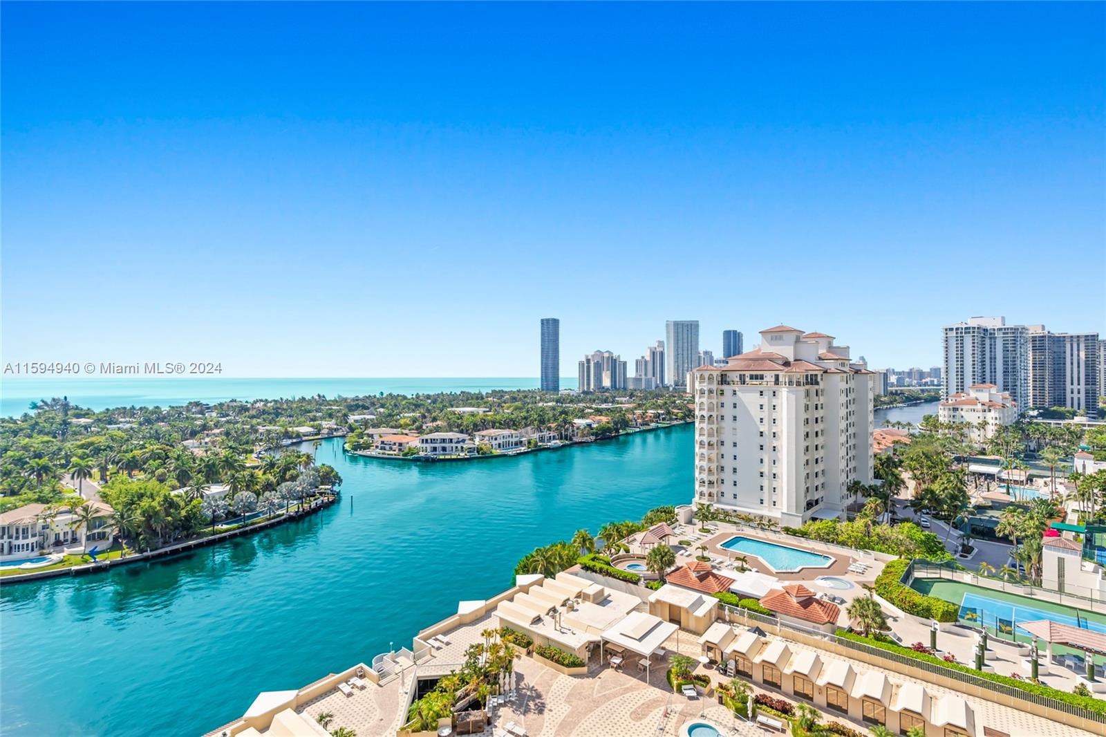 20191 E Country Club Dr # 1609