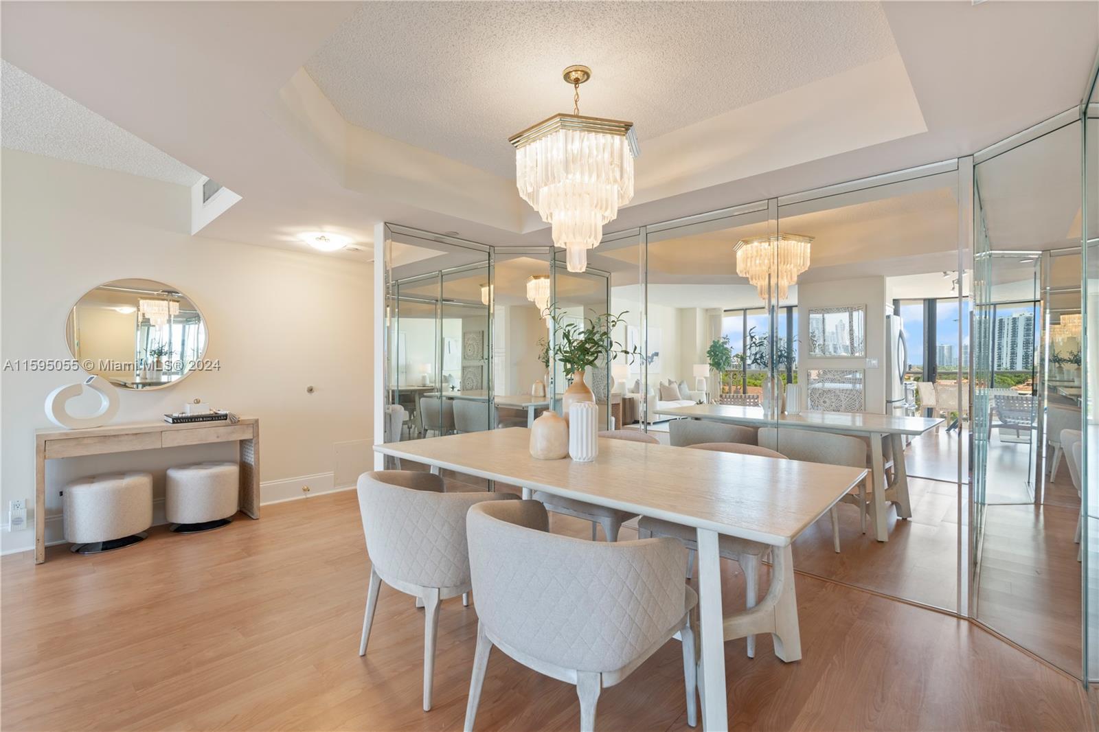 3600 Yacht Club Dr # 704