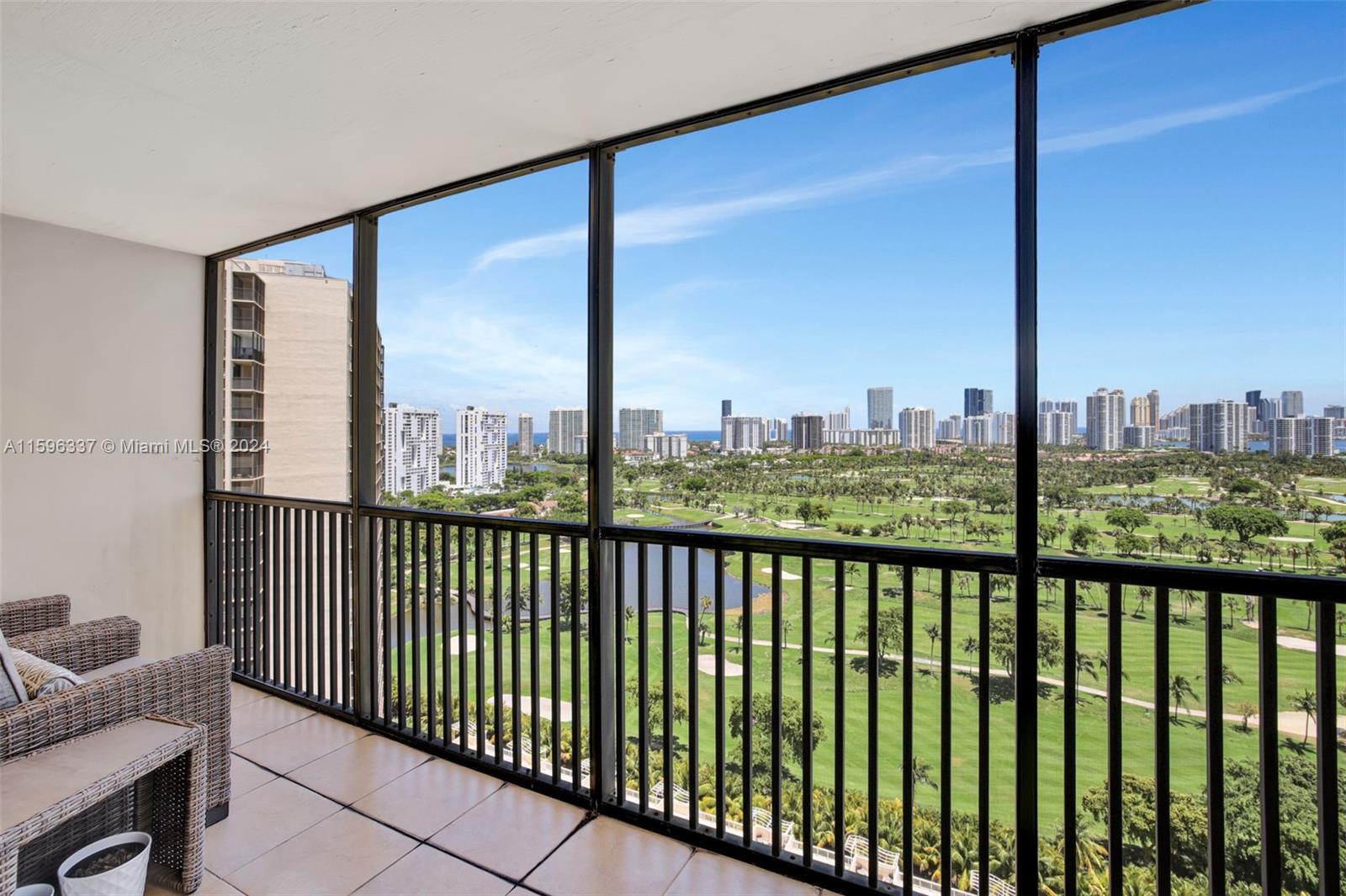 20301 W Country Club Dr # 2227