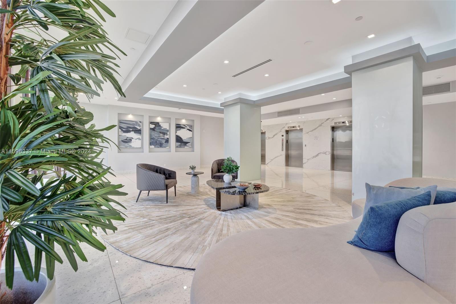 20301 W Country Club Dr # 2227