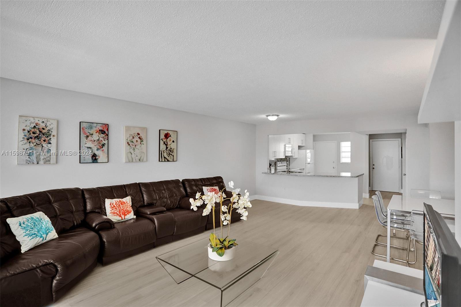 1770 NE 191st St # 1 Unit: 716-1