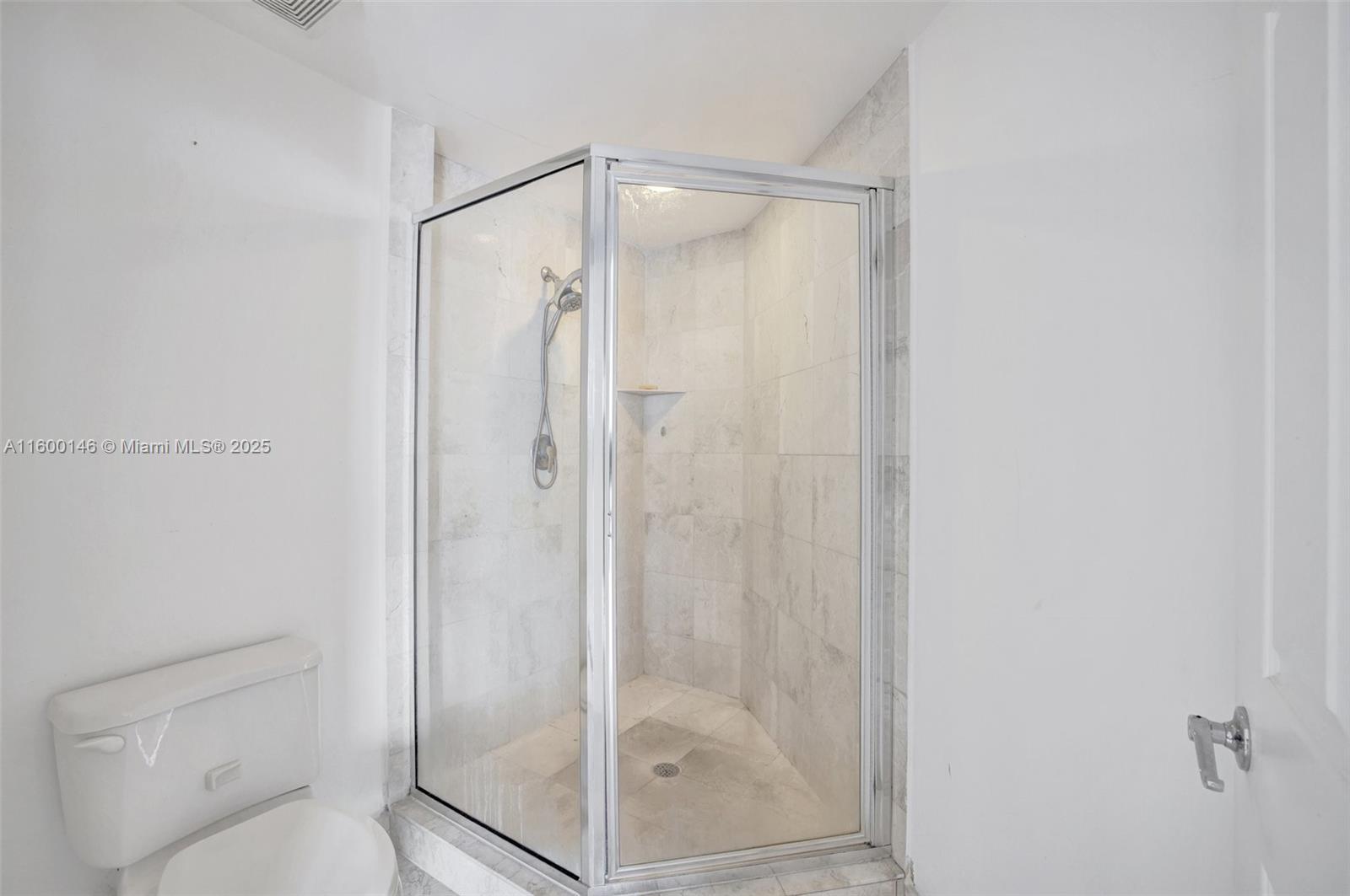 3370 Hidden Bay Dr # 1208