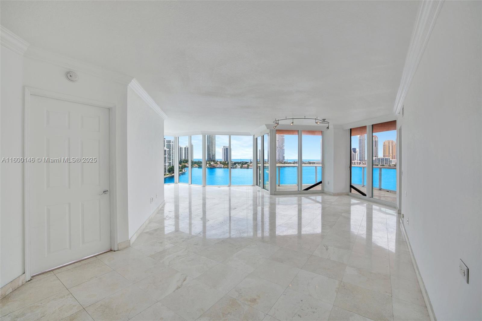 3370 Hidden Bay Dr # 1208