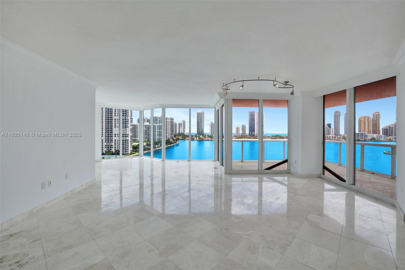 3370 Hidden Bay Dr # 1208
