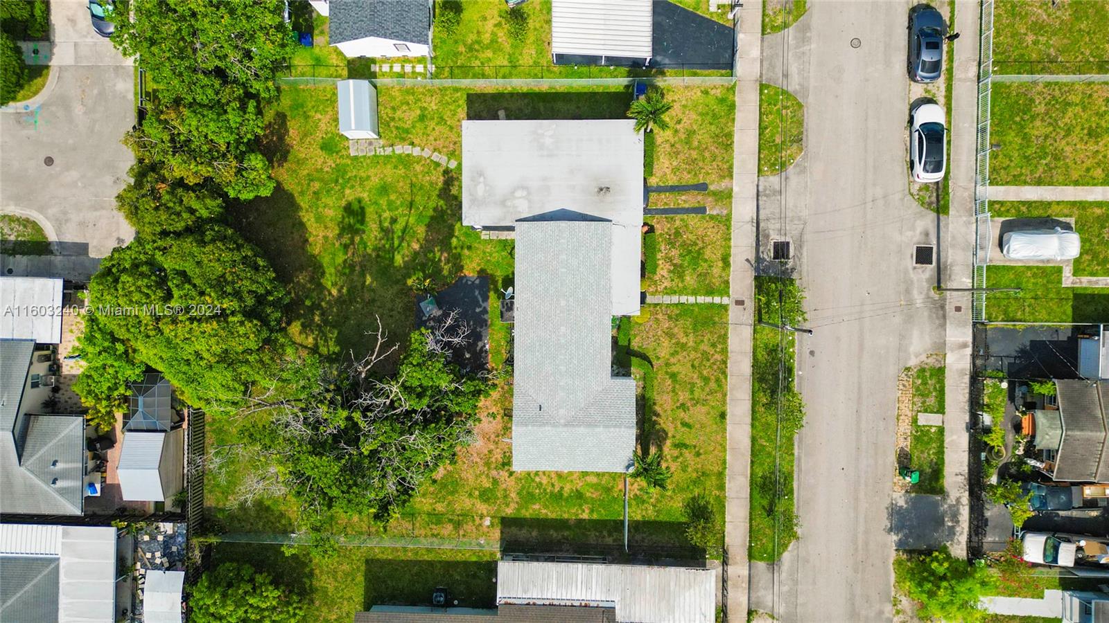 3136 NW 65th St