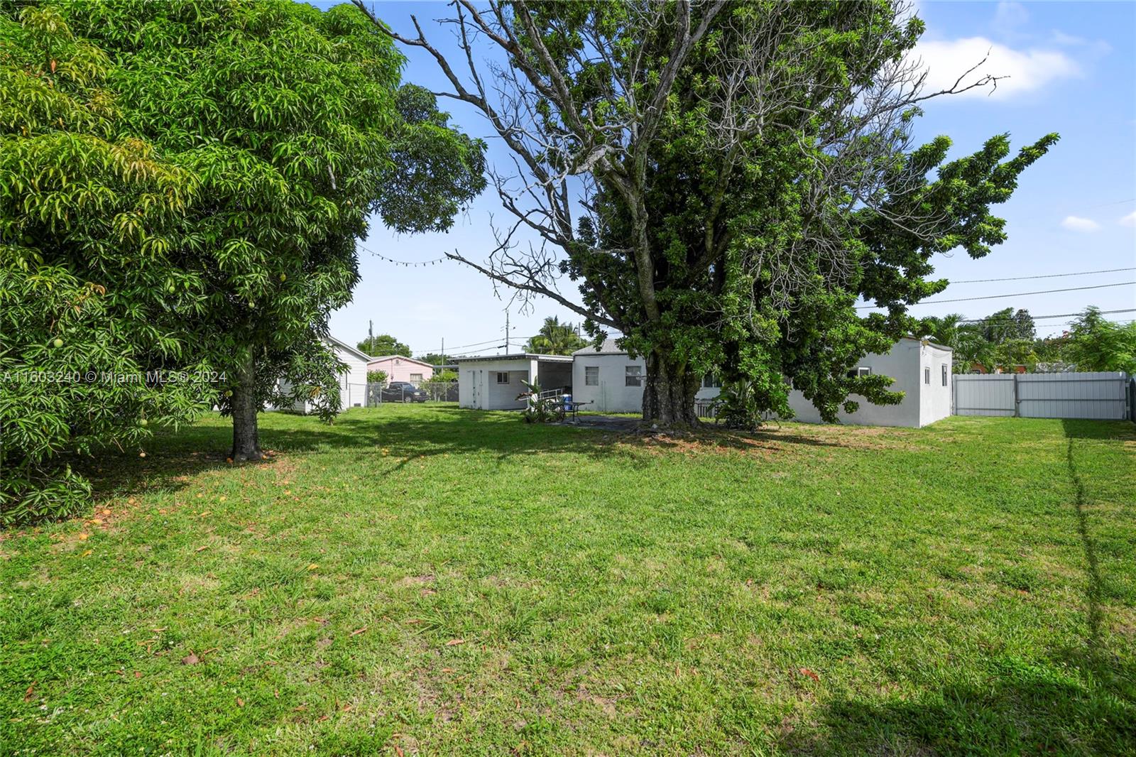 3136 NW 65th St