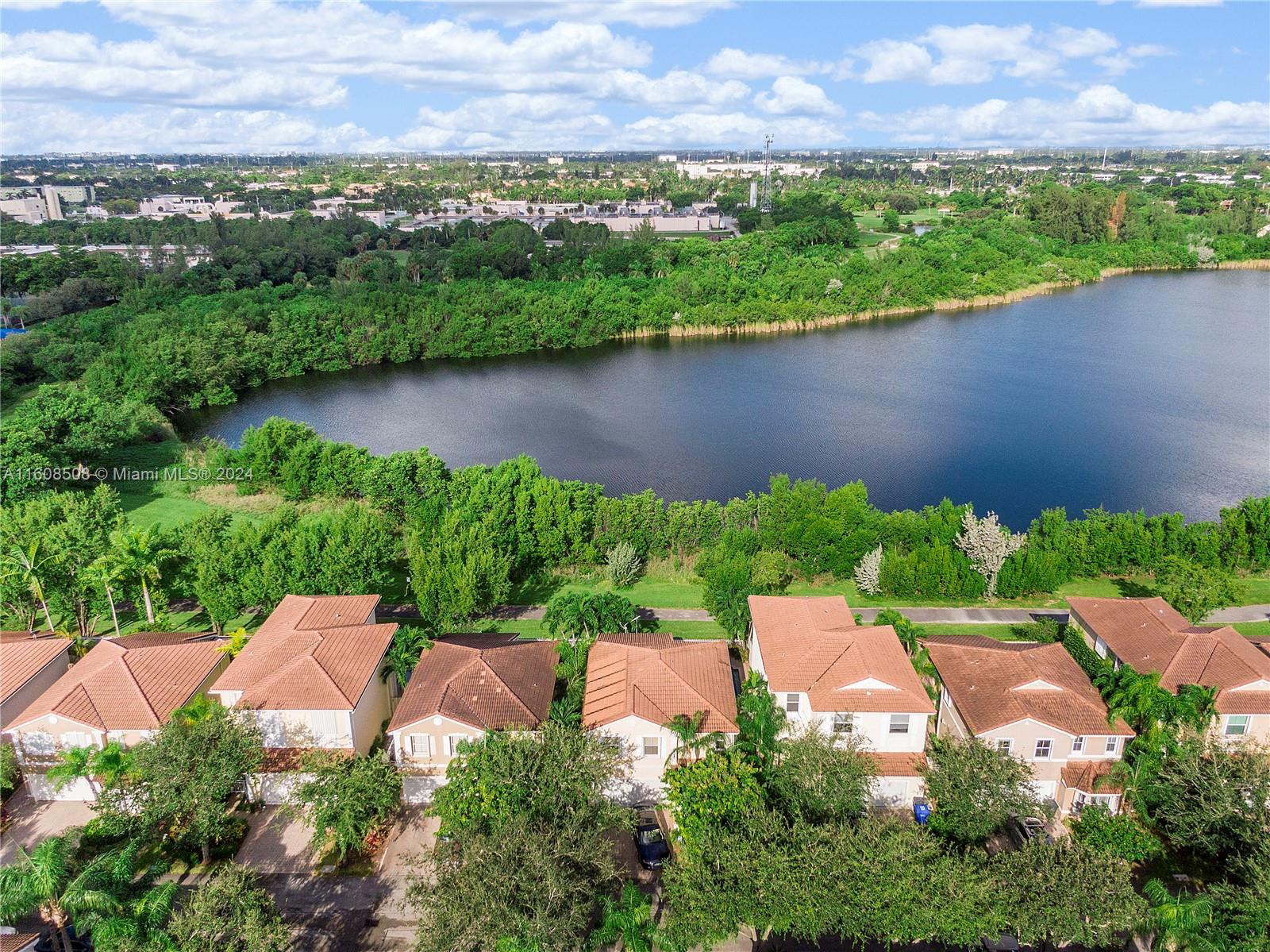 1870 Sweetbay Way Unit: -