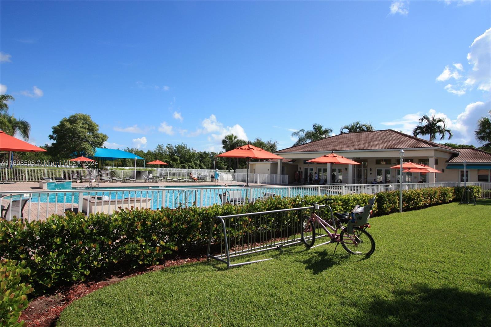1870 Sweetbay Way Unit: -