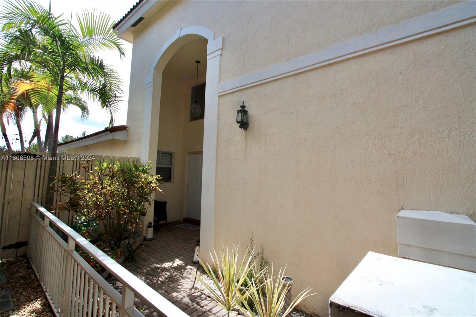 1870 Sweetbay Way Unit: -
