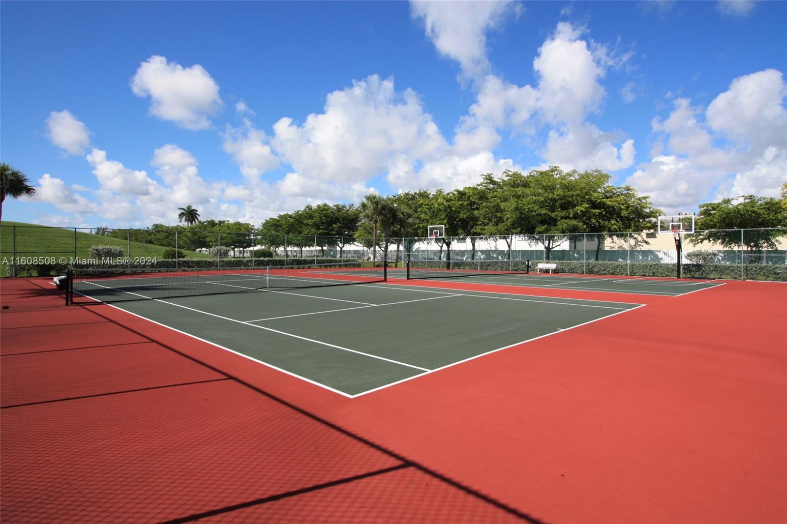 1870 Sweetbay Way Unit: -