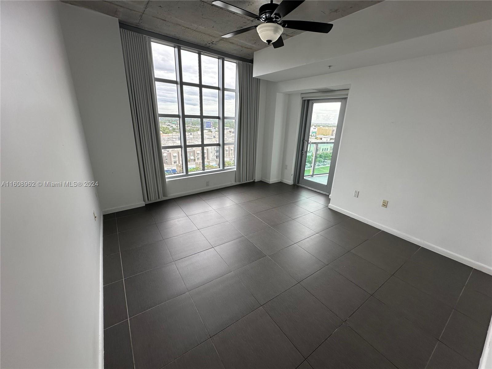 3301 NE 1st Ave # H1007