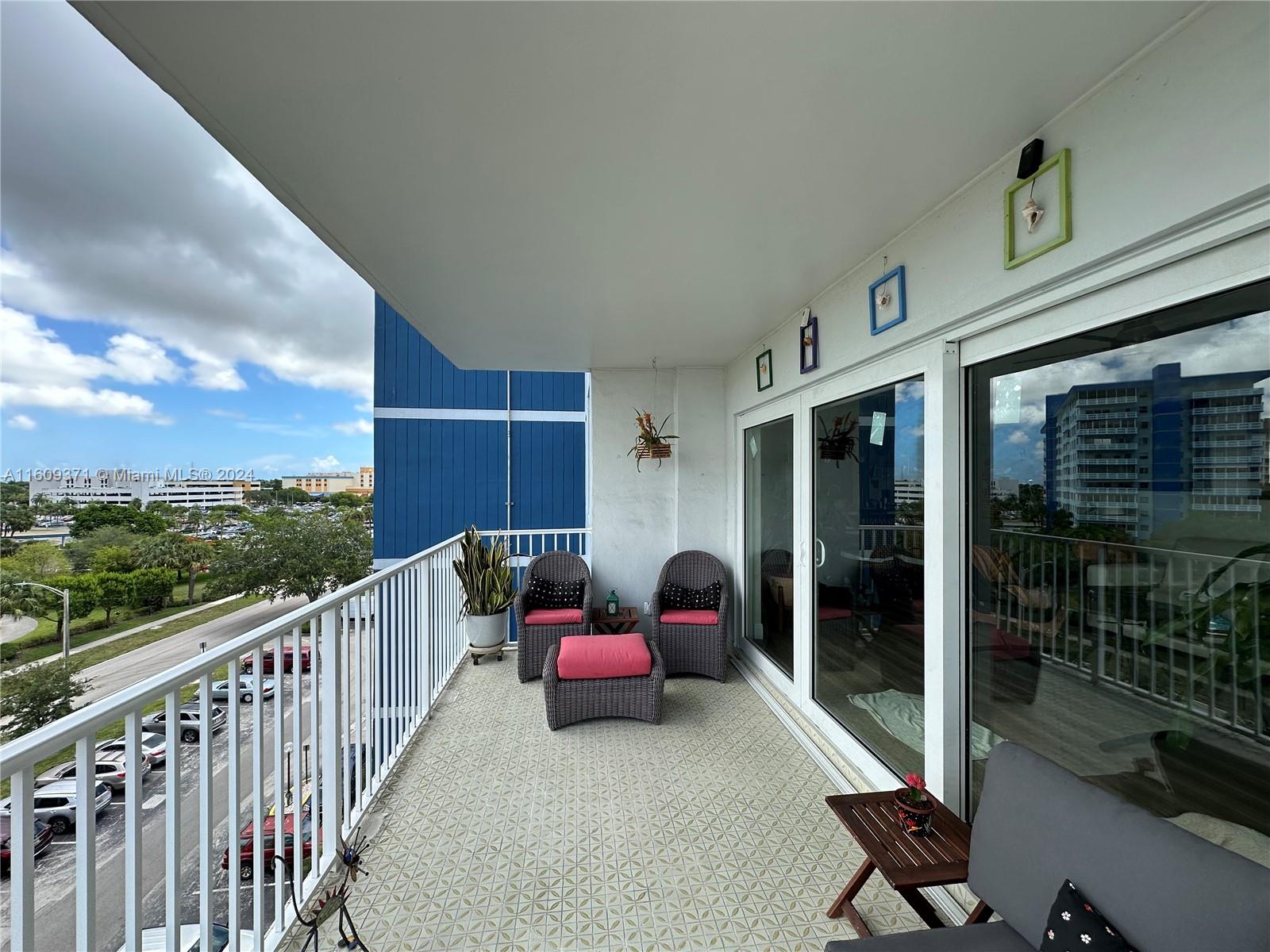 4200 Hillcrest Dr # 619