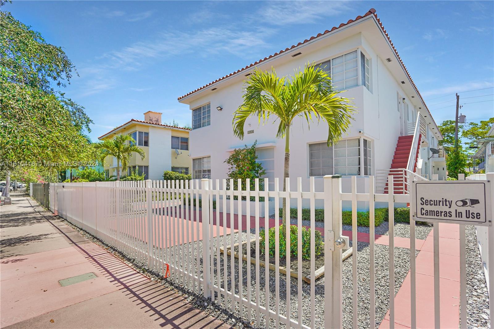 1228 Marseille Dr # 4