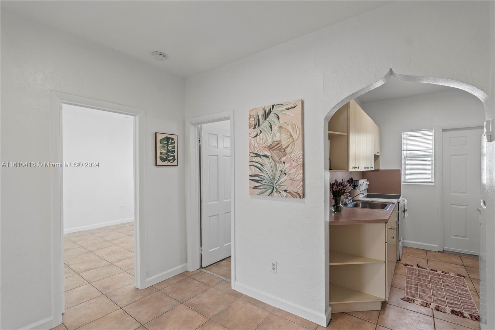 1228 Marseille Dr # 4