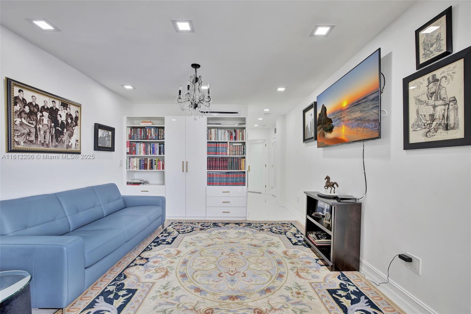 3000 Island Blvd # 1406