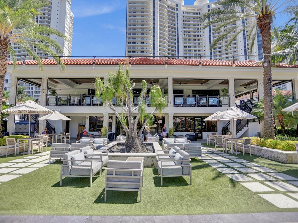 3000 Island Blvd # 1406