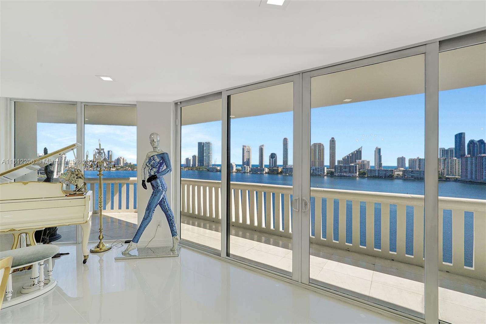 3000 Island Blvd # 1406