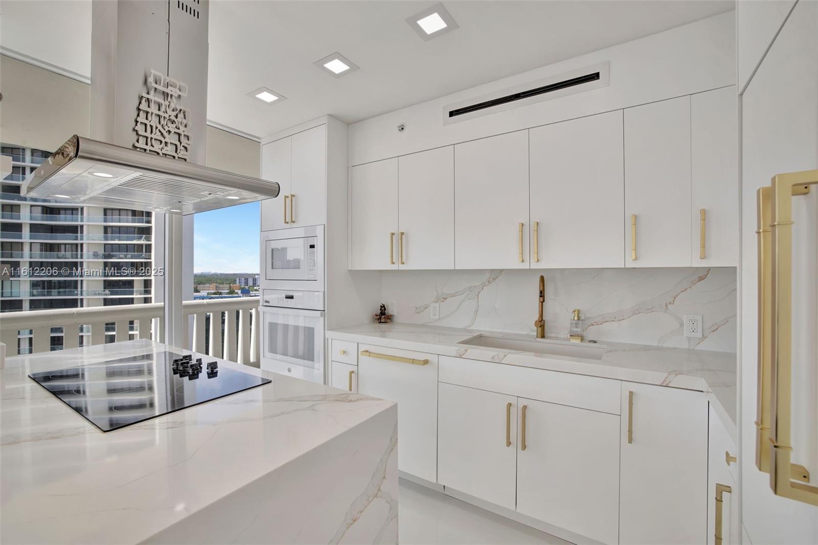 3000 Island Blvd # 1406