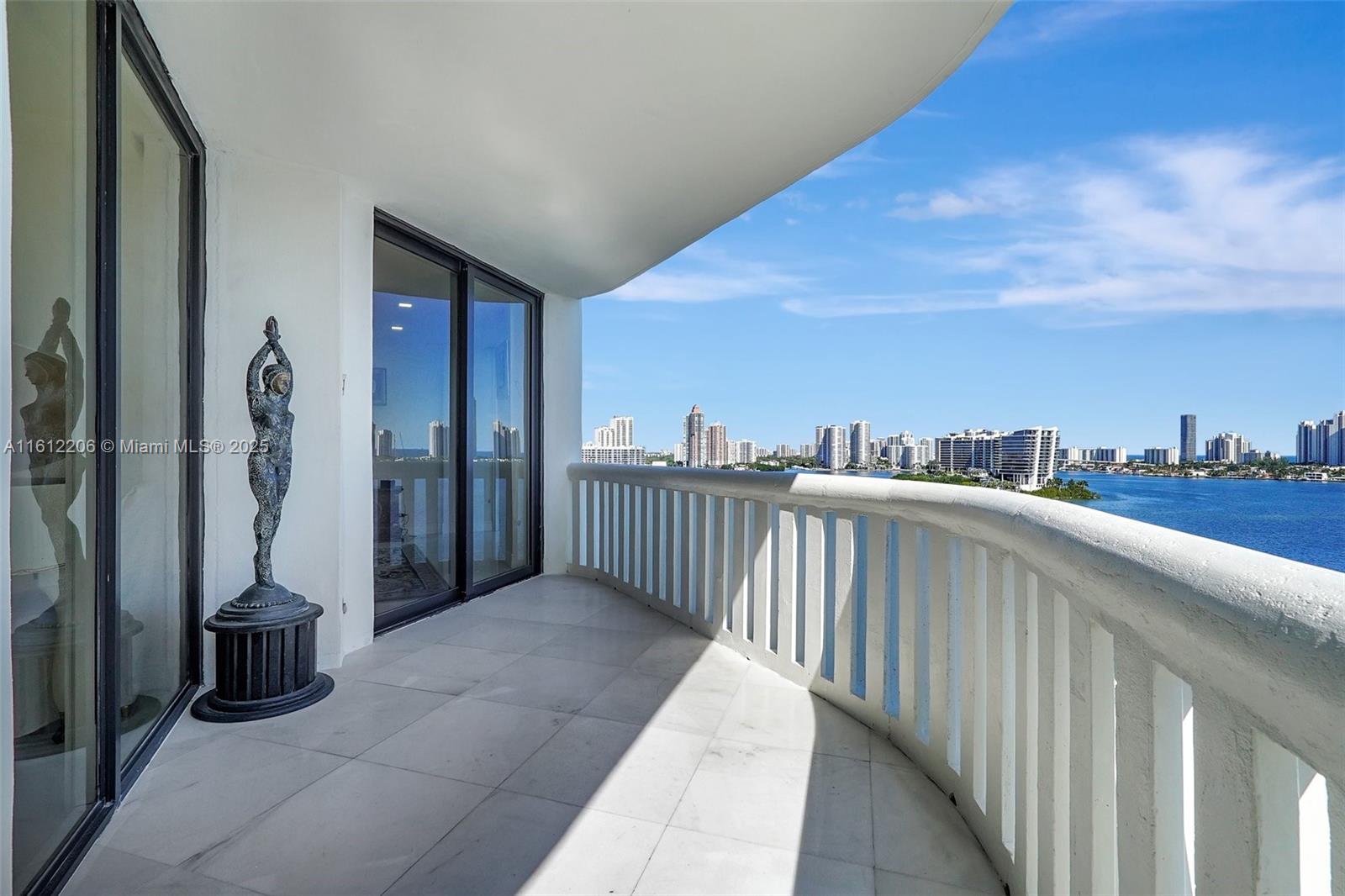 3000 Island Blvd # 1406