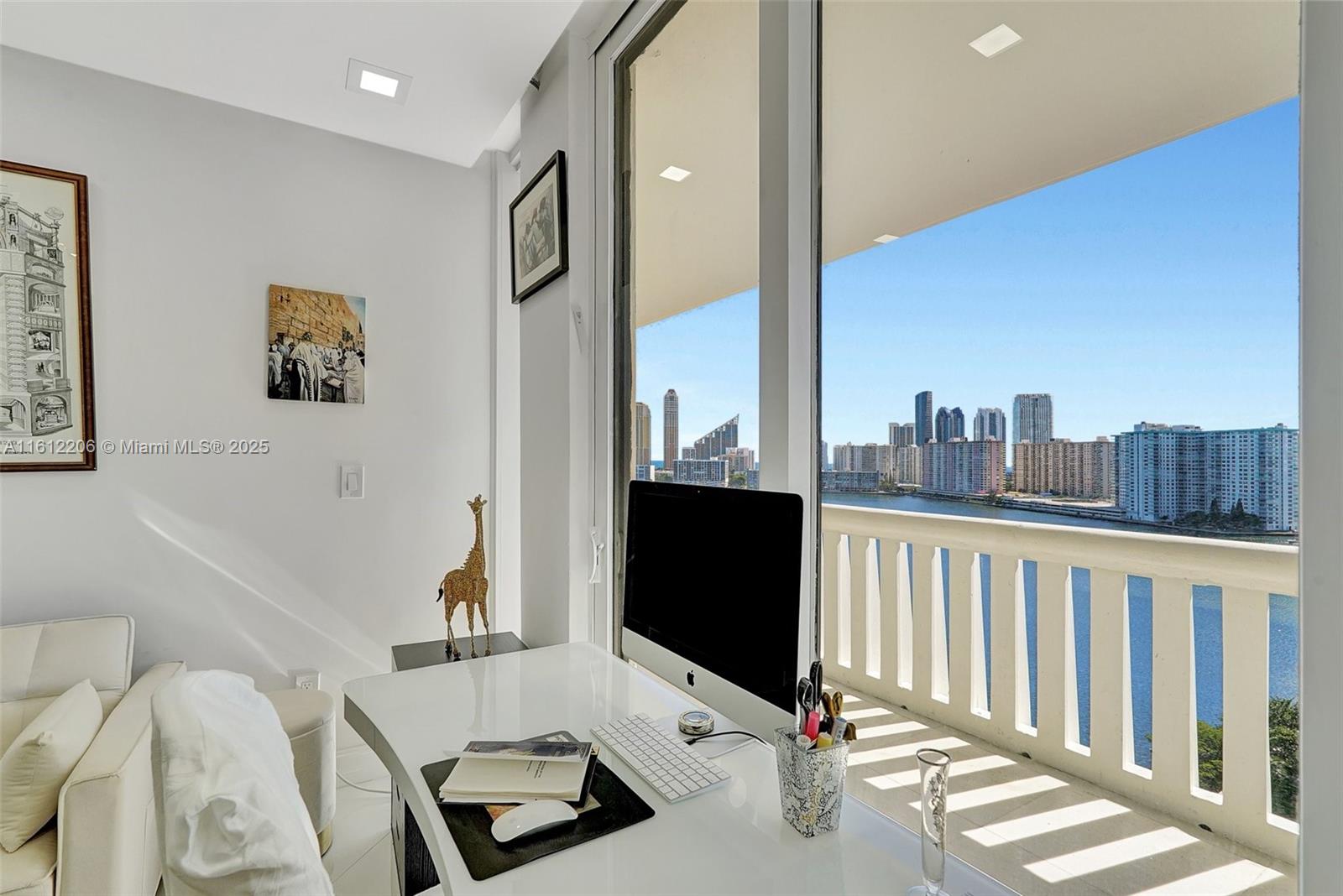 3000 Island Blvd # 1406